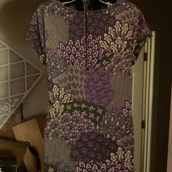 Apt. 9 Size Large Top - Picture 2 of 7